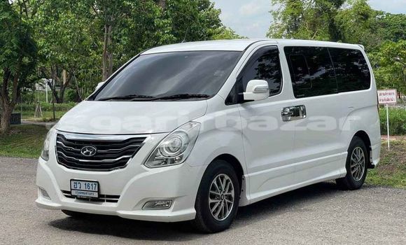 ซื้อ รถมือสอง Hyundai H1 ขาว รถยนต์ ใน %{เมือง} ใน กรุงเทพมหานคร ซื้อ รถมือสอง Hyundai H1 ขาว รถยนต์ ใน %{เมือง} ใน กรุงเทพมหานคร
