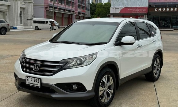 Buy Used Honda HR-V White Car in Bangkok in Bangkok