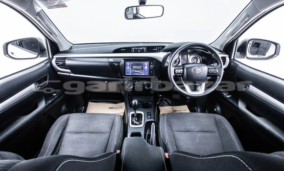 Buy Used Toyota Hiluxe Revo White Car in Bangkok in Bangkok Buy Used Toyota Hiluxe Revo White Car in Bangkok in Bangkok