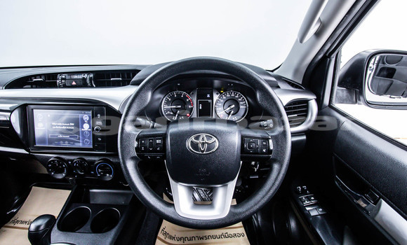 Buy Used Toyota Hiluxe Revo White Car in Bangkok in Bangkok Buy Used Toyota Hiluxe Revo White Car in Bangkok in Bangkok