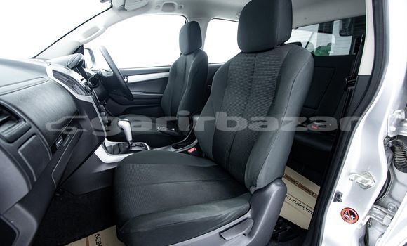 ซื้อ รถมือสอง Isuzu D-Max อื่น ๆ รถยนต์ ใน %{เมือง} ใน กรุงเทพมหานคร ซื้อ รถมือสอง Isuzu D-Max อื่น ๆ รถยนต์ ใน %{เมือง} ใน กรุงเทพมหานคร