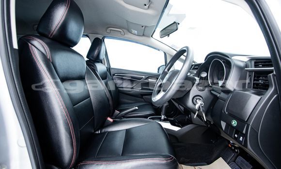 ซื้อ รถมือสอง Honda Jazz อื่น ๆ รถยนต์ ใน %{เมือง} ใน กรุงเทพมหานคร ซื้อ รถมือสอง Honda Jazz อื่น ๆ รถยนต์ ใน %{เมือง} ใน กรุงเทพมหานคร