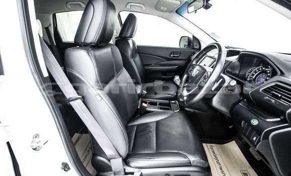 Buy Used Honda CR-V White Car in Bangkok in Bangkok Buy Used Honda CR-V White Car in Bangkok in Bangkok