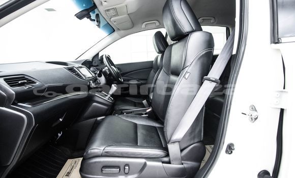 Buy Used Honda CR-V White Car in Bangkok in Bangkok Buy Used Honda CR-V White Car in Bangkok in Bangkok