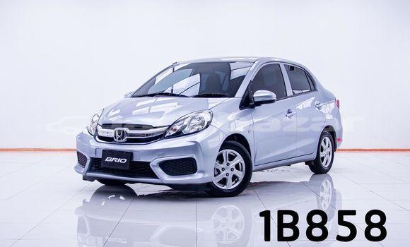 ซื้อ รถมือสอง Honda Brio อื่น ๆ รถยนต์ ใน %{เมือง} ใน กรุงเทพมหานคร