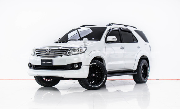 Buy Used Toyota Fortuner White Car in Bangkok in Bangkok Buy Used Toyota Fortuner White Car in Bangkok in Bangkok