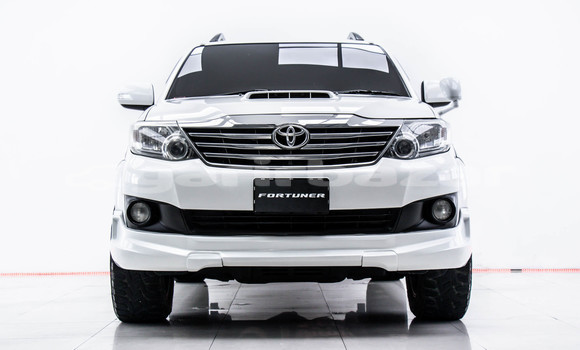Buy Used Toyota Fortuner White Car in Bangkok in Bangkok Buy Used Toyota Fortuner White Car in Bangkok in Bangkok