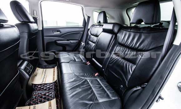 Buy Used Honda CR-V White Car in Bangkok in Bangkok Buy Used Honda CR-V White Car in Bangkok in Bangkok