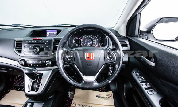 Buy Used Honda CR-V White Car in Bangkok in Bangkok Buy Used Honda CR-V White Car in Bangkok in Bangkok