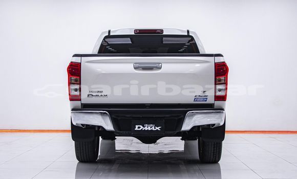 Buy Used Isuzu D-Max White Car in Bangkok in Bangkok Buy Used Isuzu D-Max White Car in Bangkok in Bangkok