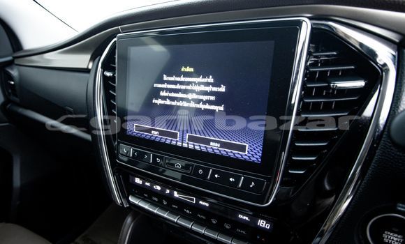 Buy Used Isuzu MU-X Blue Car in Bangkok in Bangkok Buy Used Isuzu MU-X Blue Car in Bangkok in Bangkok