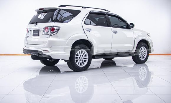 ซื้อ รถมือสอง Toyota Fortuner ขาว รถยนต์ ใน %{เมือง} ใน กรุงเทพมหานคร ซื้อ รถมือสอง Toyota Fortuner ขาว รถยนต์ ใน %{เมือง} ใน กรุงเทพมหานคร