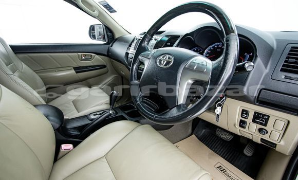 ซื้อ รถมือสอง Toyota Fortuner ขาว รถยนต์ ใน %{เมือง} ใน กรุงเทพมหานคร ซื้อ รถมือสอง Toyota Fortuner ขาว รถยนต์ ใน %{เมือง} ใน กรุงเทพมหานคร
