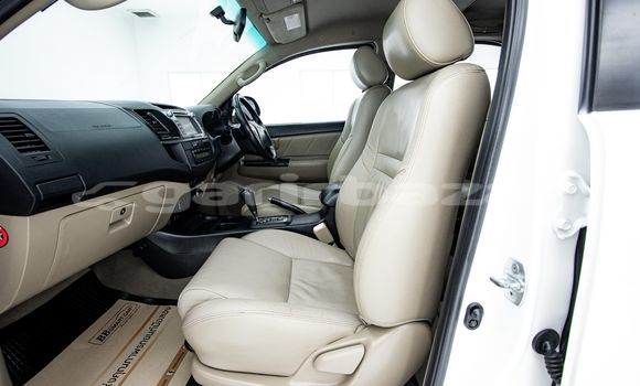 ซื้อ รถมือสอง Toyota Fortuner ขาว รถยนต์ ใน %{เมือง} ใน กรุงเทพมหานคร ซื้อ รถมือสอง Toyota Fortuner ขาว รถยนต์ ใน %{เมือง} ใน กรุงเทพมหานคร