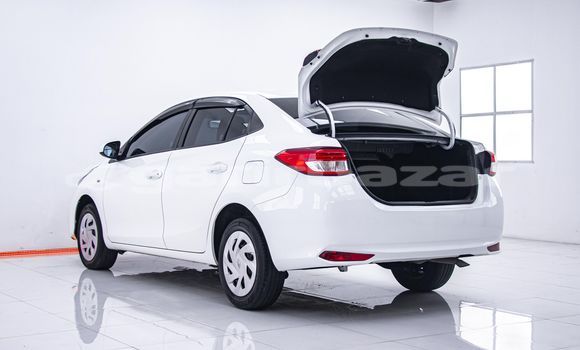 ซื้อ รถมือสอง Toyota Yaris Ativ ขาว รถยนต์ ใน %{เมือง} ใน กรุงเทพมหานคร ซื้อ รถมือสอง Toyota Yaris Ativ ขาว รถยนต์ ใน %{เมือง} ใน กรุงเทพมหานคร