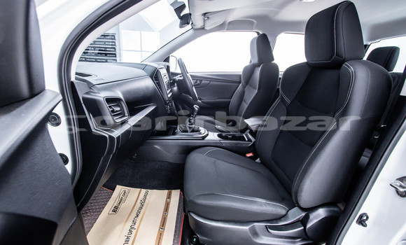 Buy Used Isuzu D-Max White Car in Bangkok in Bangkok Buy Used Isuzu D-Max White Car in Bangkok in Bangkok