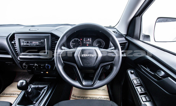 Buy Used Isuzu D-Max White Car in Bangkok in Bangkok Buy Used Isuzu D-Max White Car in Bangkok in Bangkok