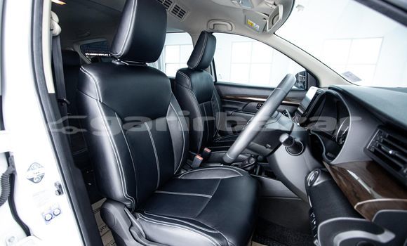 ซื้อ รถมือสอง Suzuki Ertiga ขาว รถยนต์ ใน %{เมือง} ใน กรุงเทพมหานคร ซื้อ รถมือสอง Suzuki Ertiga ขาว รถยนต์ ใน %{เมือง} ใน กรุงเทพมหานคร