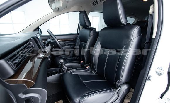 ซื้อ รถมือสอง Suzuki Ertiga ขาว รถยนต์ ใน %{เมือง} ใน กรุงเทพมหานคร ซื้อ รถมือสอง Suzuki Ertiga ขาว รถยนต์ ใน %{เมือง} ใน กรุงเทพมหานคร