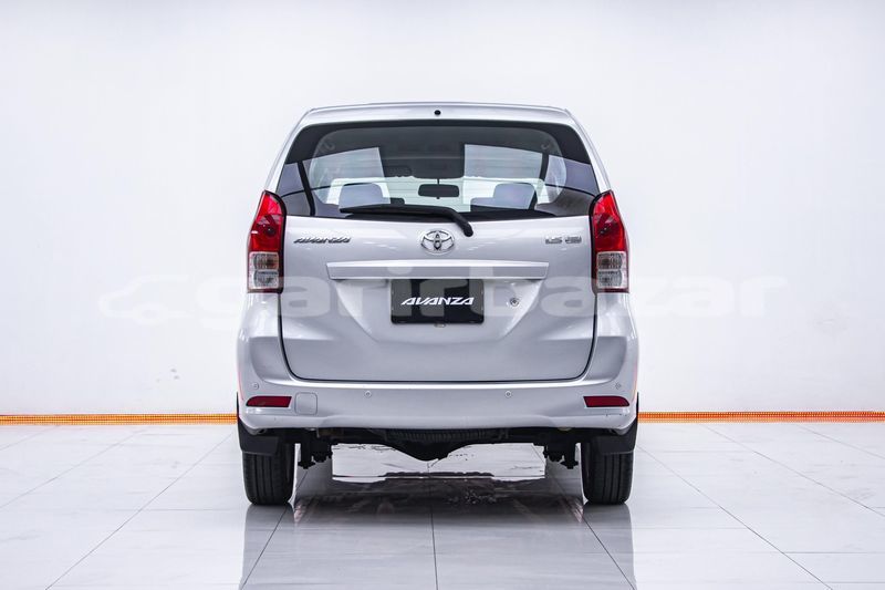 Big with watermark toyota avanza bangkok bangkok 71674