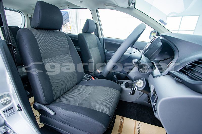 Big with watermark toyota avanza bangkok bangkok 71674