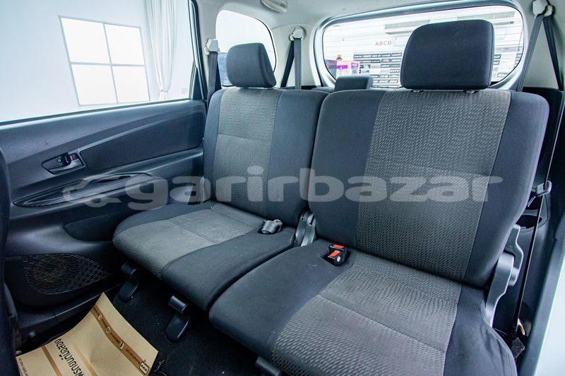 Big with watermark toyota avanza bangkok bangkok 71674