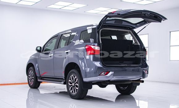 Buy Used Isuzu MU-X Other Car in Bangkok in Bangkok Buy Used Isuzu MU-X Other Car in Bangkok in Bangkok