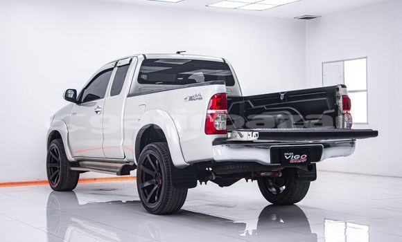 Buy Used Toyota Hiluxe VIGO Other Car in Bangkok in Bangkok Buy Used Toyota Hiluxe VIGO Other Car in Bangkok in Bangkok