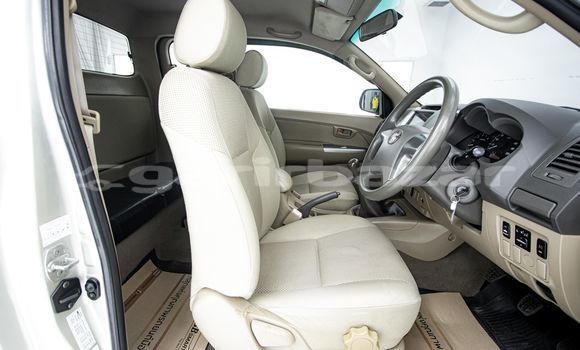 Buy Used Toyota Hiluxe VIGO Other Car in Bangkok in Bangkok Buy Used Toyota Hiluxe VIGO Other Car in Bangkok in Bangkok