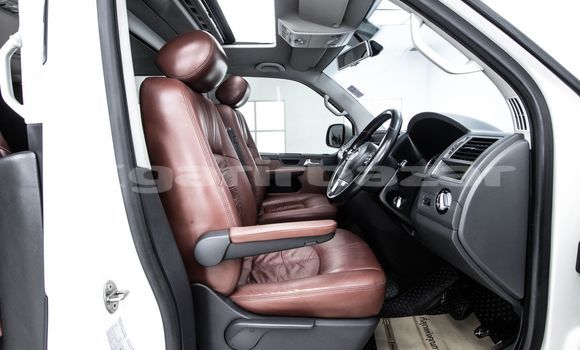 ซื้อ รถมือสอง Volkswagen Caravelle ขาว รถยนต์ ใน %{เมือง} ใน กรุงเทพมหานคร ซื้อ รถมือสอง Volkswagen Caravelle ขาว รถยนต์ ใน %{เมือง} ใน กรุงเทพมหานคร