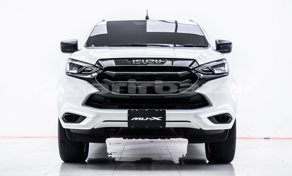 Buy Used Isuzu MU-X White Car in Bangkok in Bangkok Buy Used Isuzu MU-X White Car in Bangkok in Bangkok