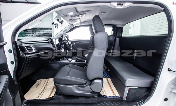 ซื้อ รถมือสอง Isuzu D-Max ขาว รถยนต์ ใน %{เมือง} ใน กรุงเทพมหานคร ซื้อ รถมือสอง Isuzu D-Max ขาว รถยนต์ ใน %{เมือง} ใน กรุงเทพมหานคร