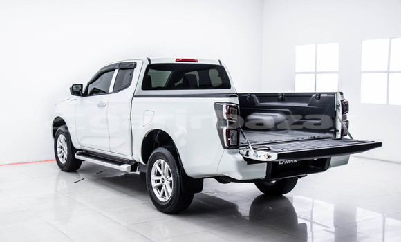 ซื้อ รถมือสอง Isuzu D-Max ขาว รถยนต์ ใน %{เมือง} ใน กรุงเทพมหานคร ซื้อ รถมือสอง Isuzu D-Max ขาว รถยนต์ ใน %{เมือง} ใน กรุงเทพมหานคร