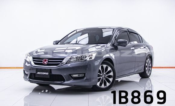 ซื้อ รถมือสอง Honda Accord อื่น ๆ รถยนต์ ใน %{เมือง} ใน กรุงเทพมหานคร
