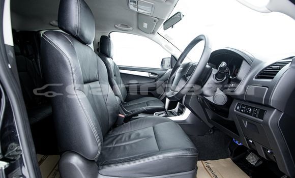 ซื้อ รถมือสอง Isuzu D-Max สีดำ รถยนต์ ใน %{เมือง} ใน กรุงเทพมหานคร ซื้อ รถมือสอง Isuzu D-Max สีดำ รถยนต์ ใน %{เมือง} ใน กรุงเทพมหานคร