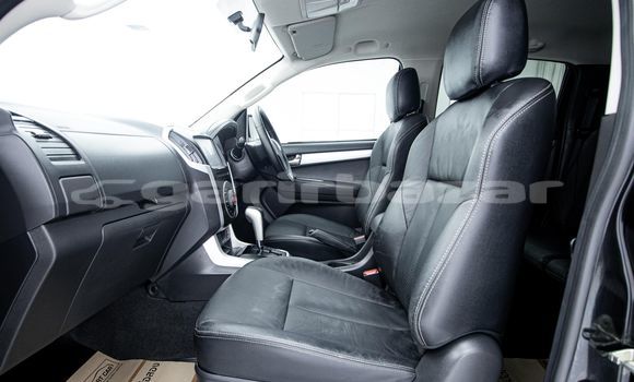 ซื้อ รถมือสอง Isuzu D-Max สีดำ รถยนต์ ใน %{เมือง} ใน กรุงเทพมหานคร ซื้อ รถมือสอง Isuzu D-Max สีดำ รถยนต์ ใน %{เมือง} ใน กรุงเทพมหานคร