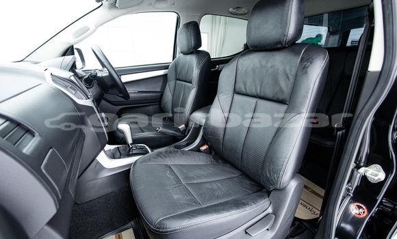 ซื้อ รถมือสอง Isuzu D-Max สีดำ รถยนต์ ใน %{เมือง} ใน กรุงเทพมหานคร ซื้อ รถมือสอง Isuzu D-Max สีดำ รถยนต์ ใน %{เมือง} ใน กรุงเทพมหานคร