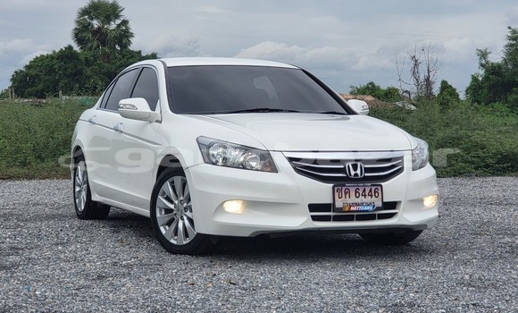 Buy Used Honda Accord White Car in Bangkok in Bangkok Buy Used Honda Accord White Car in Bangkok in Bangkok