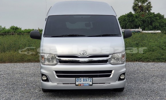 Buy Used Toyota Commuter Silver Car in Bangkok in Bangkok Buy Used Toyota Commuter Silver Car in Bangkok in Bangkok