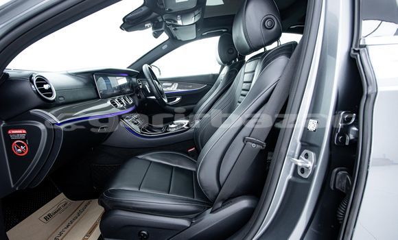 Buy Used Mercedes-Benz E-Classe Other Car in Bangkok in Bangkok Buy Used Mercedes-Benz E-Classe Other Car in Bangkok in Bangkok
