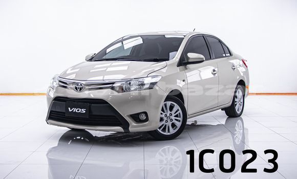ซื้อ รถมือสอง Toyota Vios สีน้ำตาล รถยนต์ ใน %{เมือง} ใน กรุงเทพมหานคร