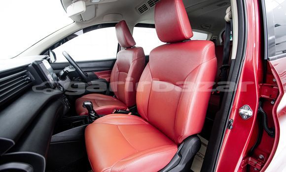 ซื้อ รถมือสอง Suzuki Ertiga สีแดง รถยนต์ ใน %{เมือง} ใน กรุงเทพมหานคร ซื้อ รถมือสอง Suzuki Ertiga สีแดง รถยนต์ ใน %{เมือง} ใน กรุงเทพมหานคร