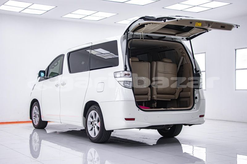 Big with watermark toyota vellfire bangkok bangkok 71754
