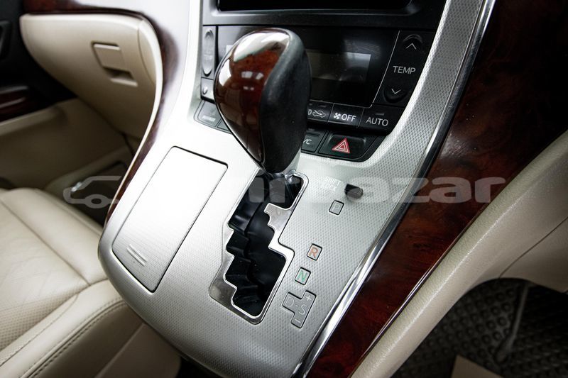 Big with watermark toyota vellfire bangkok bangkok 71754