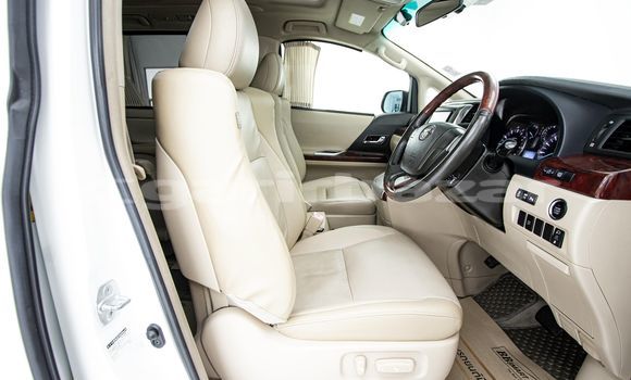 Buy Used Toyota Vellfire White Car in Bangkok in Bangkok Buy Used Toyota Vellfire White Car in Bangkok in Bangkok