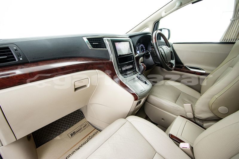 Big with watermark toyota vellfire bangkok bangkok 71754