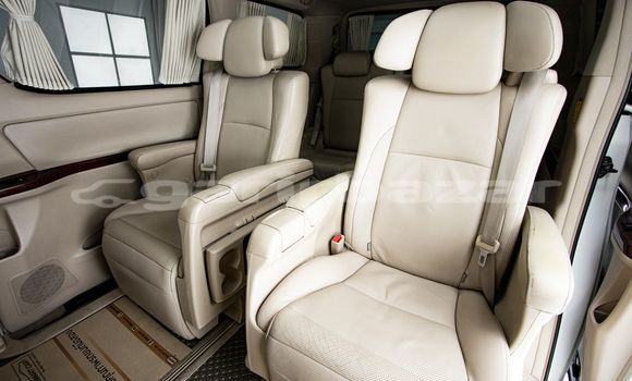 Buy Used Toyota Vellfire White Car in Bangkok in Bangkok Buy Used Toyota Vellfire White Car in Bangkok in Bangkok