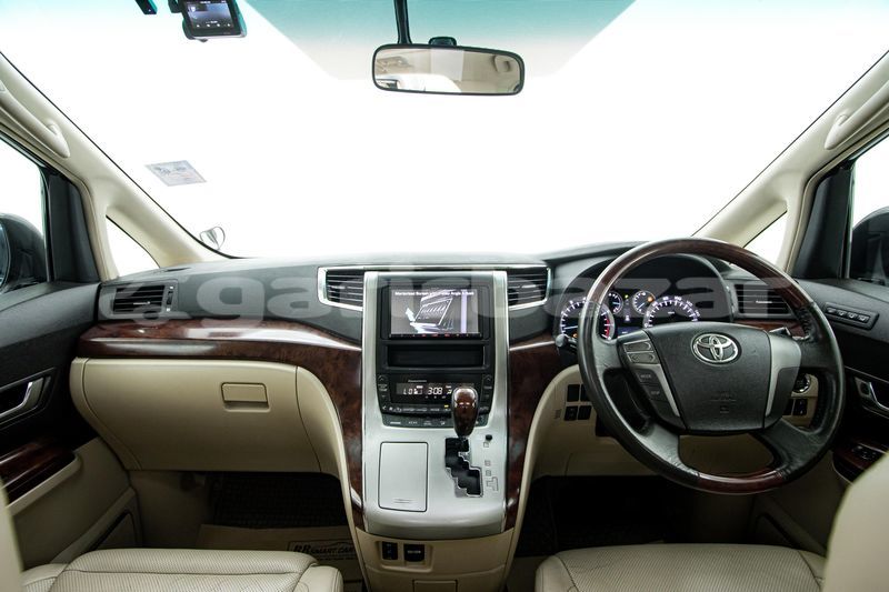 Big with watermark toyota vellfire bangkok bangkok 71754