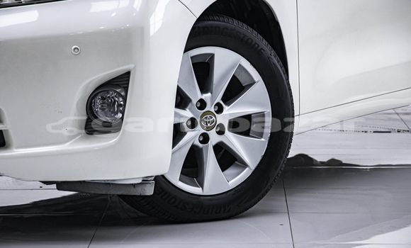 Buy Used Toyota Vellfire White Car in Bangkok in Bangkok Buy Used Toyota Vellfire White Car in Bangkok in Bangkok