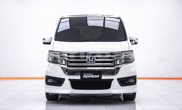 Buy Used Honda Stepwgn White Car in Bangkok in Bangkok Buy Used Honda Stepwgn White Car in Bangkok in Bangkok